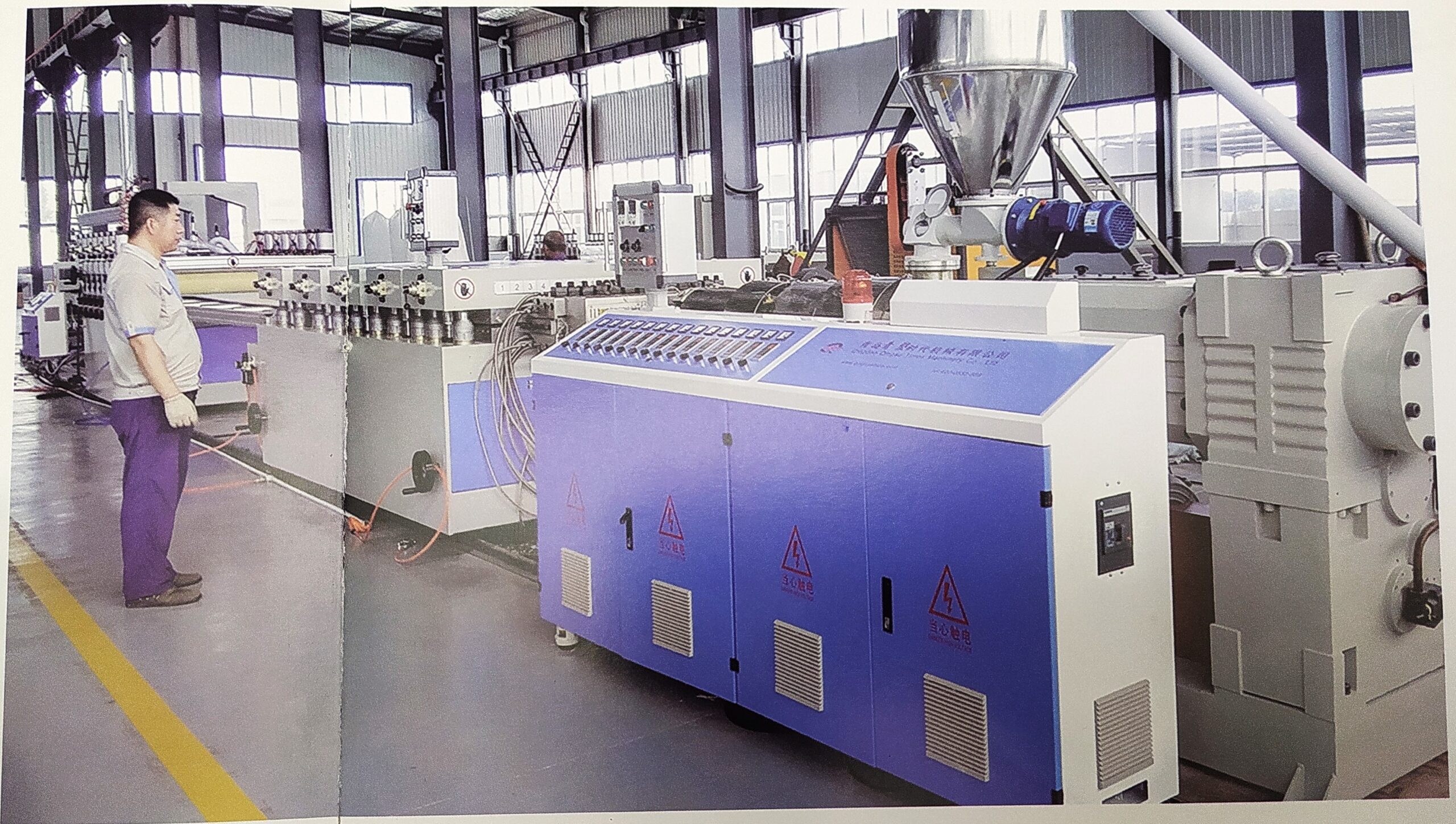 Compound to Cut Panel