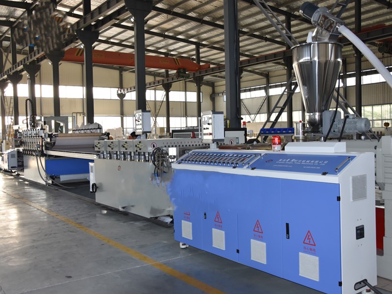 PVC foam board machine detail